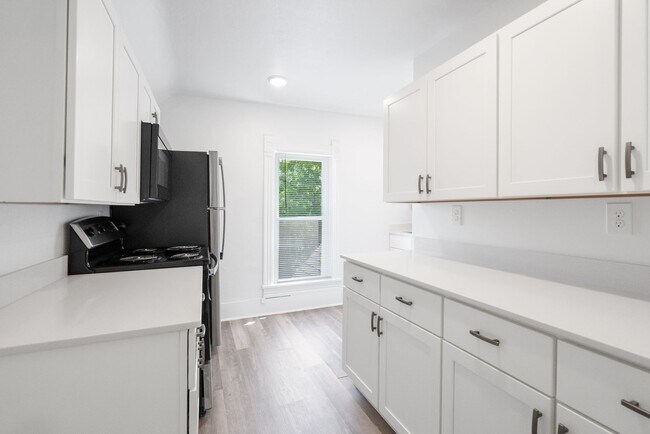 Photo - 2104 College St Unidad Apt 3