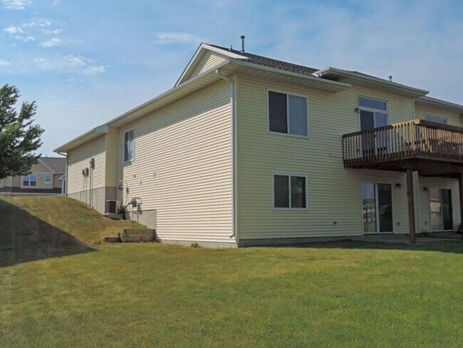 Photo - $1475 | 3 Bedroom, 2 Bathroom DUPLEX | NO ...