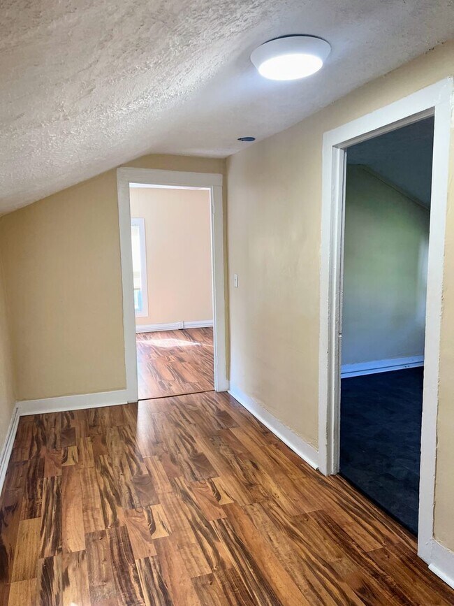 Photo - 219 E North St Unit 2