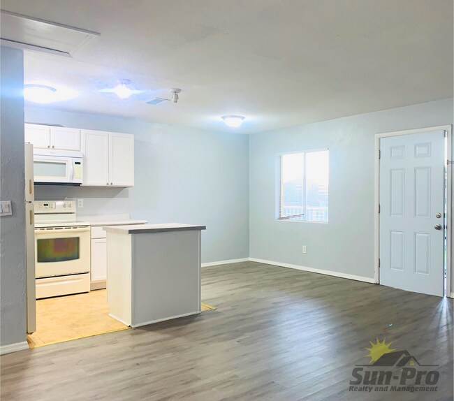 Photo - 515 Silver Beach Ave Unit 7