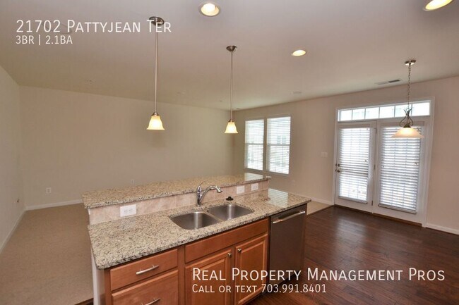 Photo - 21702 Pattyjean Terrace