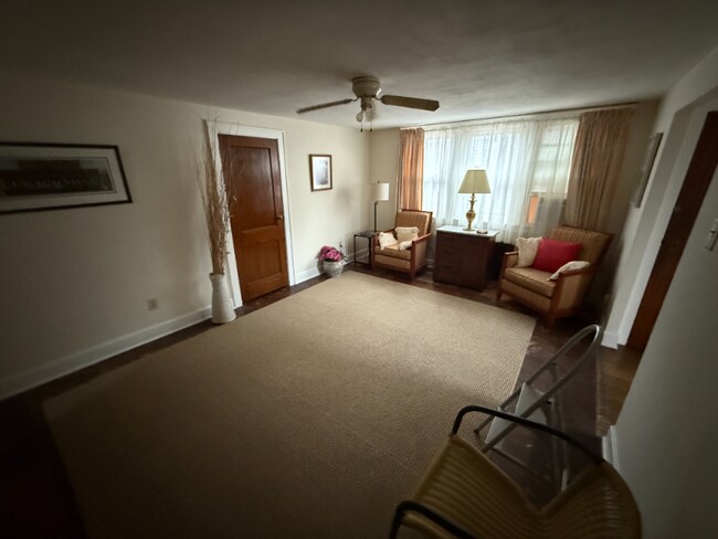 Photo - 639 Mulberry Ave Unit 3/Upper