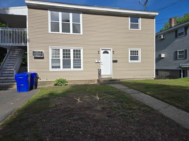 Building Photo - 137 Waterman St Unit Apt. 2
