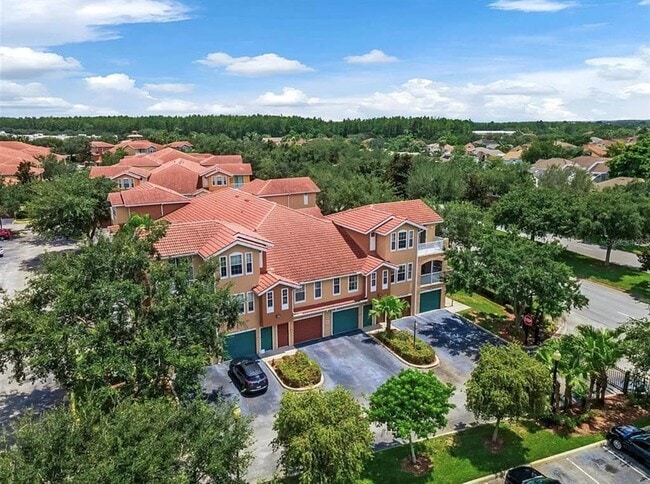 Building Photo - 12024 Villanova Dr