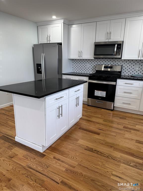 Photo - 695 Shelton St Unidad 1st Floor