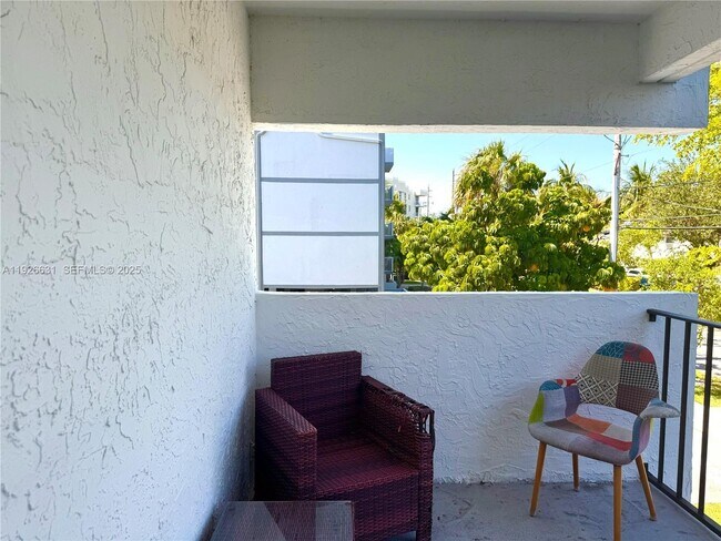 Photo - 16508 NE 26th Ave Unit 201