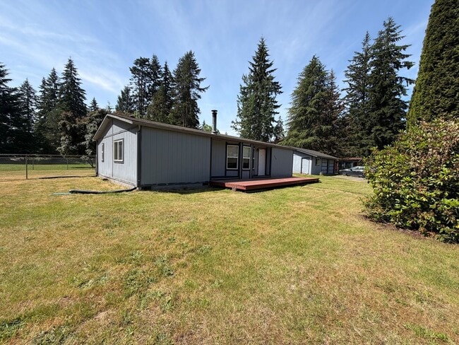 Building Photo - 3 bedroom 2 bath manufactured home in Arlington