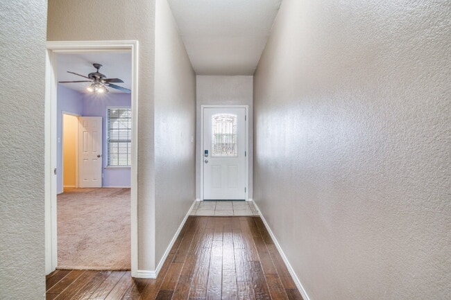 Photo - Move In Ready 3 Bed, 2 Bath Home Close to HEB, Costco, and The Harbor