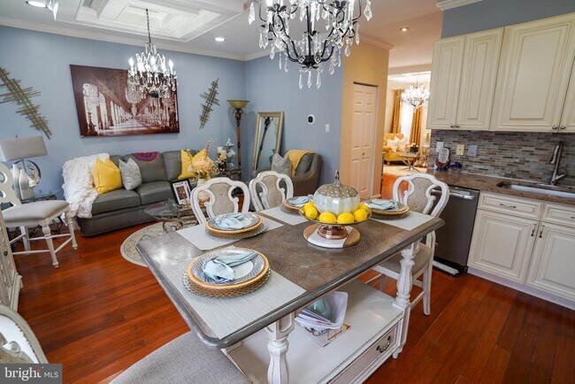 Photo - 5636 Gwynndale Ave