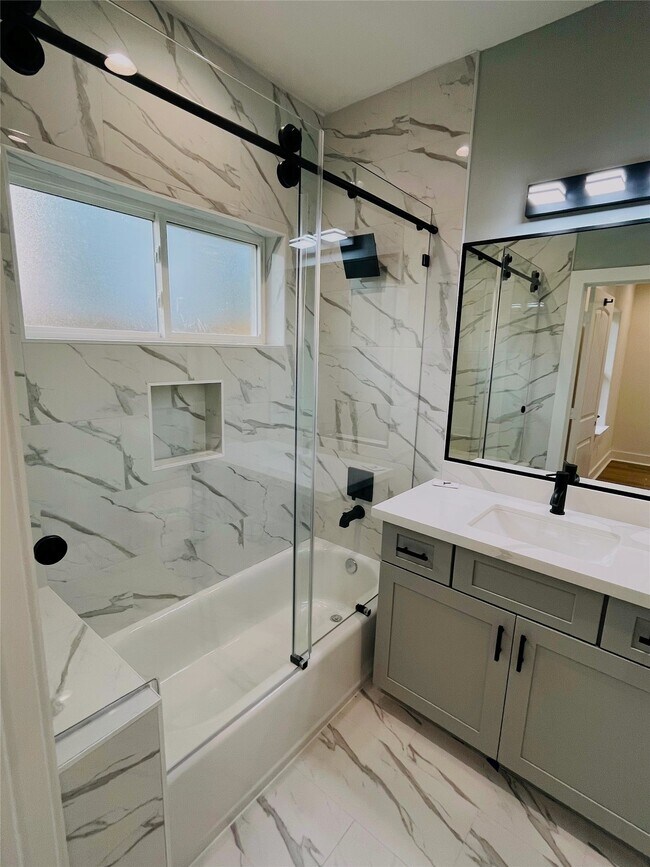 Photo - 3104 Arlington St