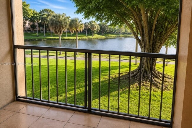 Building Photo - 15295 SW 107th Ln Unit 1023