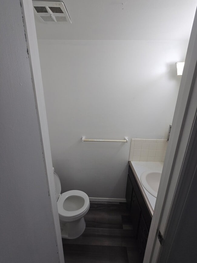 Photo - 6538-6552-6552 Conway Dr Unit 6538