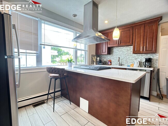 Photo - 60 Myrtle St Condo