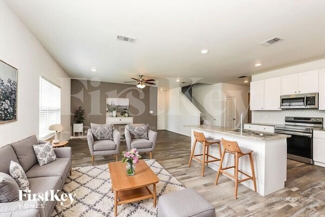 Photo - 7332 Parkside Pl Dr