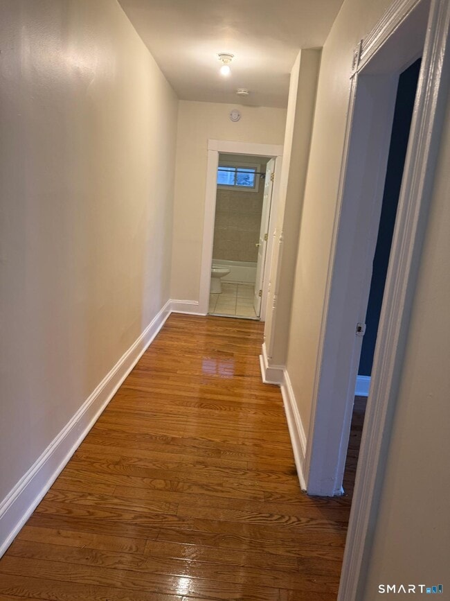 Photo - 1018 Hancock Ave Unit 3R