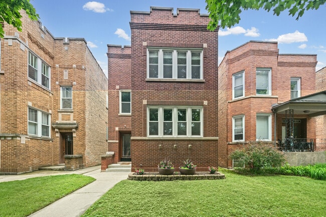 Building Photo - 5010 N Major Ave Unit 2