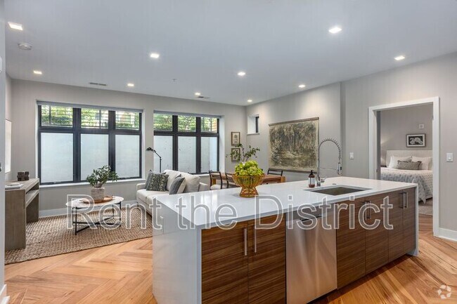 Building Photo - 1345 K St SE Unit #T01 Rental