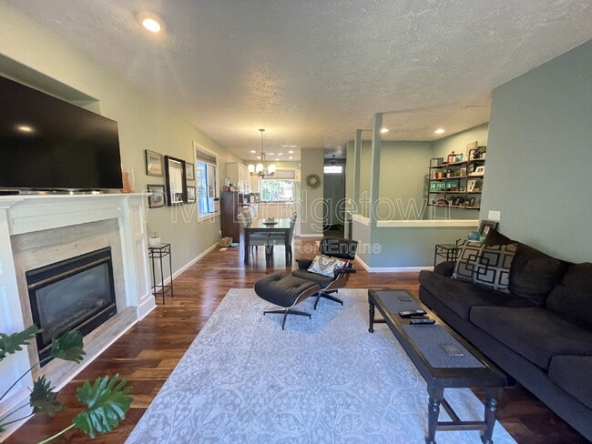 Photo - 1723 NW Wonderview Ave