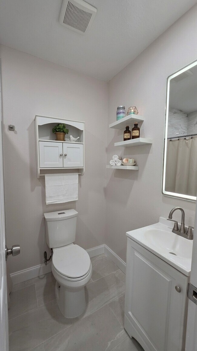 Photo - 8414 N River Dune St