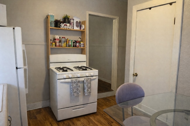 Photo - 743 7th St NW Unit 2