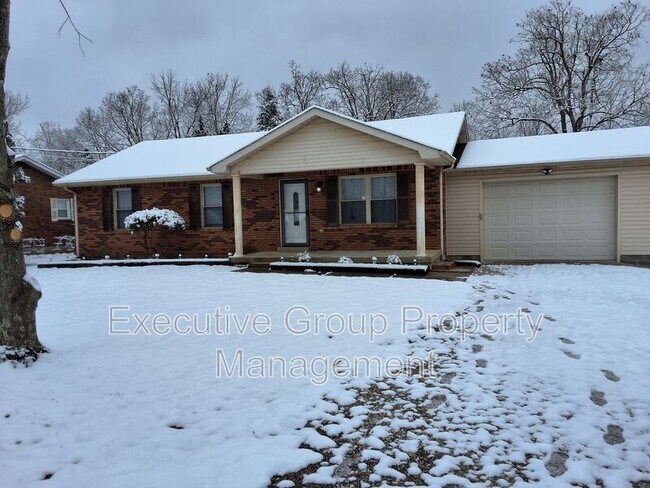 Building Photo - 1800 Preston St