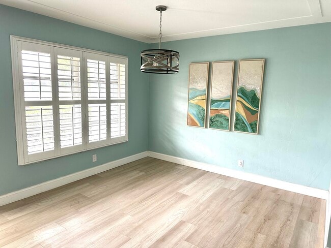 Photo - 420 SE 12th Ave