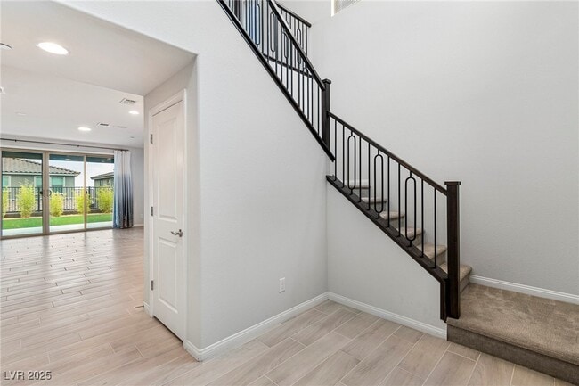 Photo - 106 Badwater Basin St