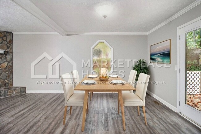 Photo - 3047 Mill Trce