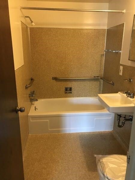 Photo - 919 Sutton Dr