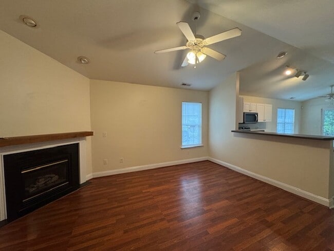 Photo - Home in Plantation Pointe