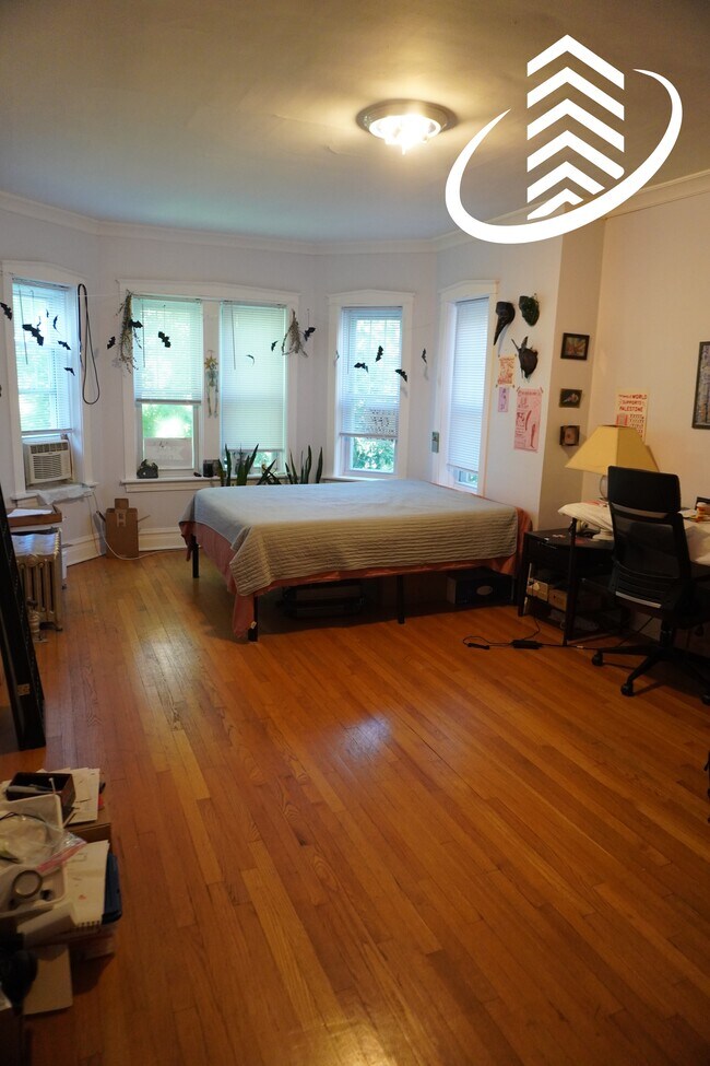 4703 N Artesian Ave Unit 3N
