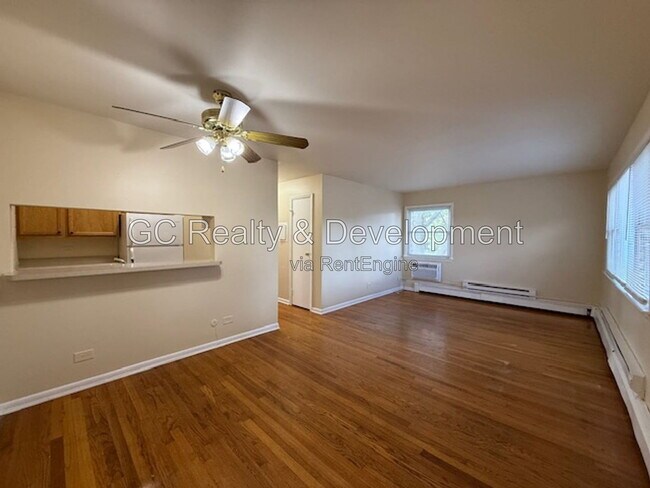 Photo - 245 Uteg St Unit 5