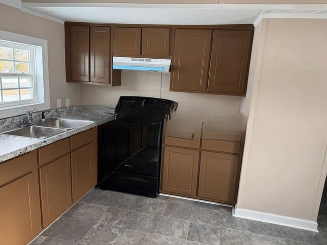 Photo - 5117 Temperance Hall Rd