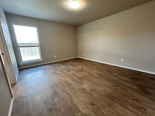 Photo - 3 bed 2 bath