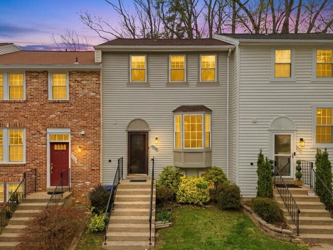 Photo - 10058 Chestnut Wood Ln