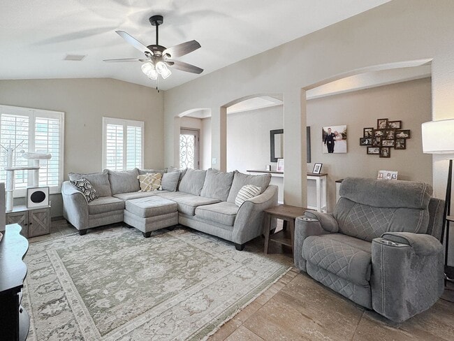 Photo - East El Paso 4 bed Refrig A/C Home!