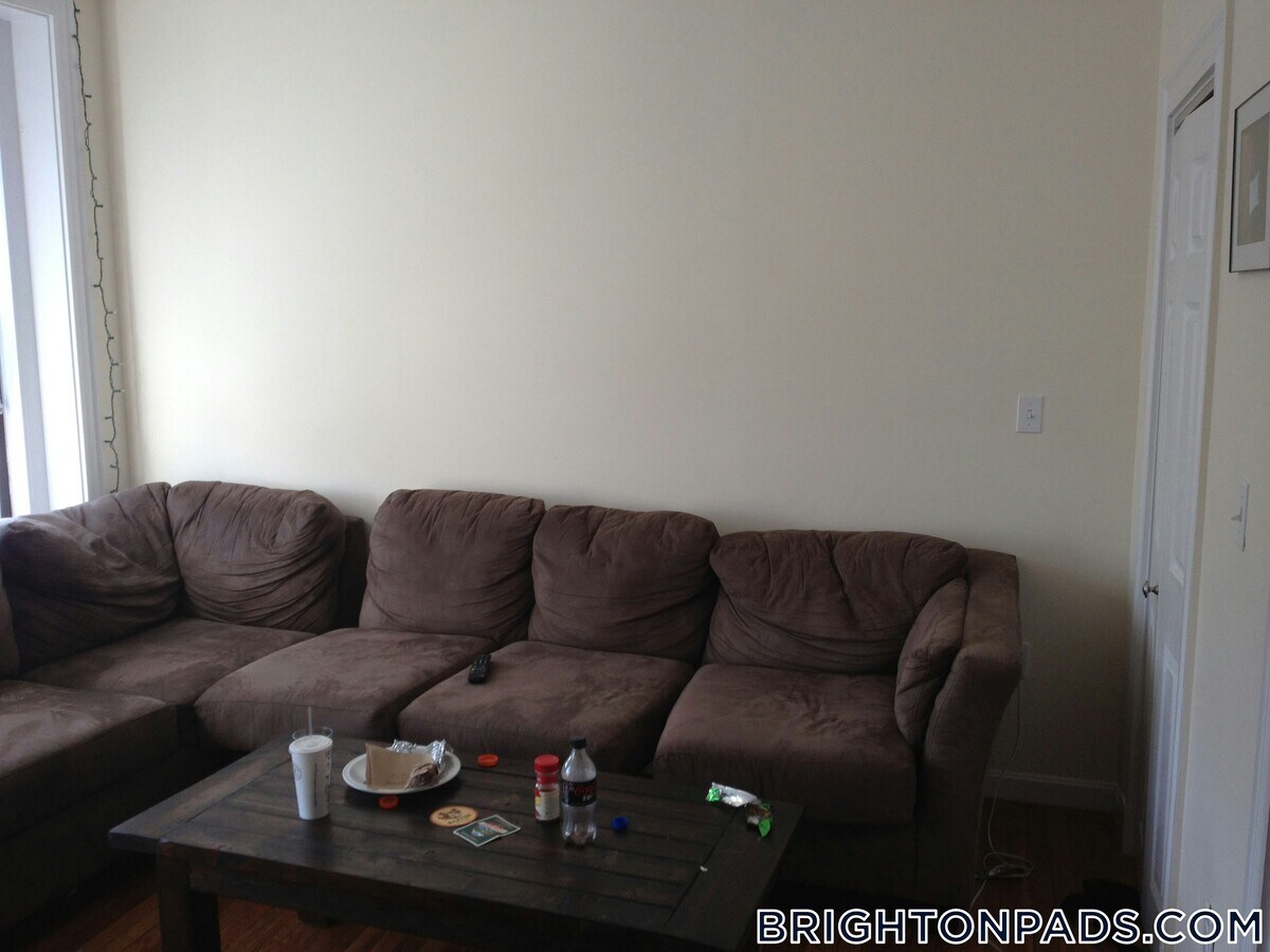 Photo - 1942 Beacon St Apartamento Unidad 3