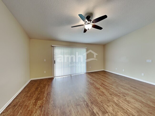 Photo - 766 E Red House Branch Rd