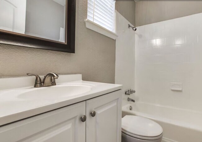 Photo - 4950 Live Oak St Unit #4950