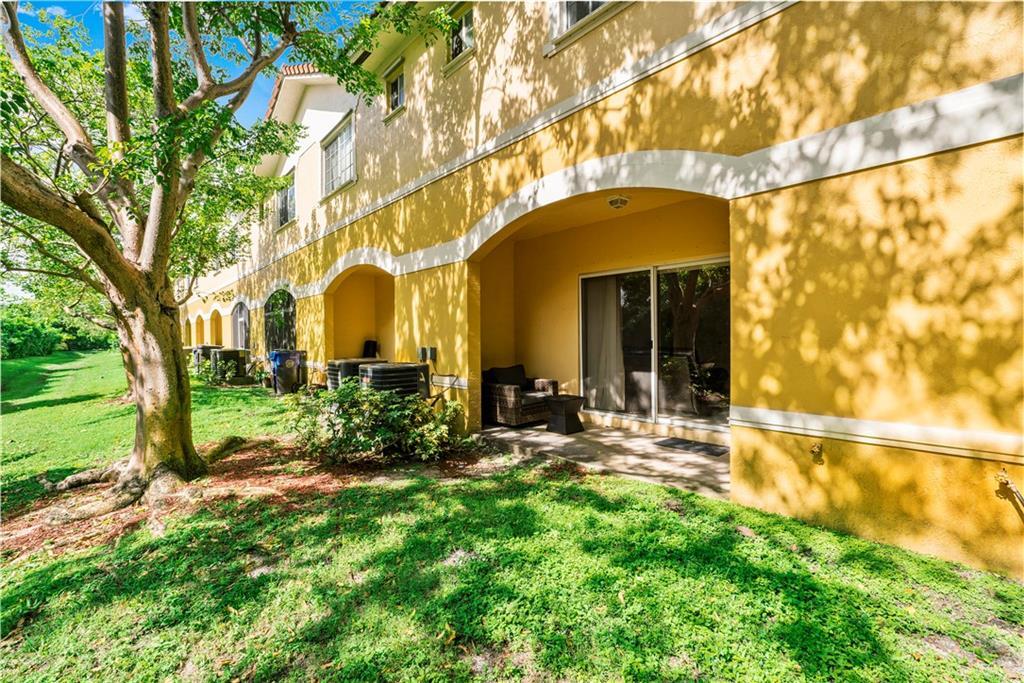 Photo - 3664 NW 29th Ct (Lauderdale Lakes, FL)