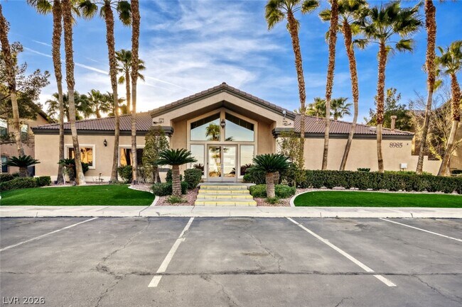 Photo - 8985 S Durango Dr Unidad 2043