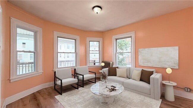 Photo - 40 Atlantic Ave Unidad Second Floor
