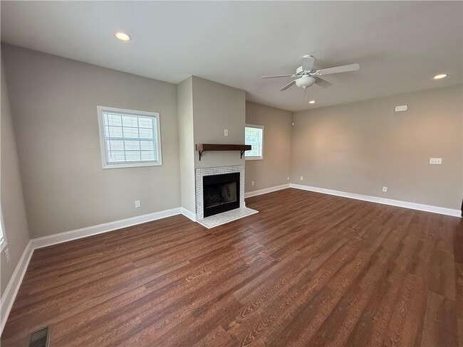 Photo - 519 Liberty Pk Dr