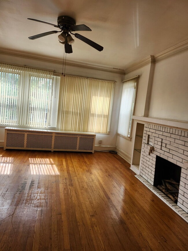 Photo - 2827 N Parkside Ave Unit 2