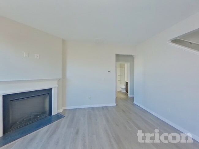 Photo - 438 Lake Ridge Ln
