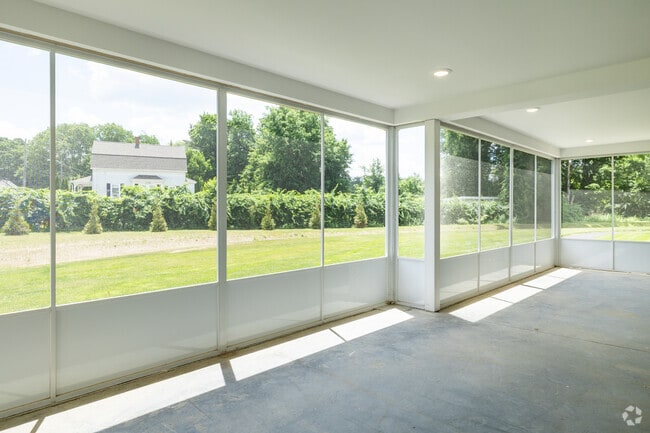 Screened Porch