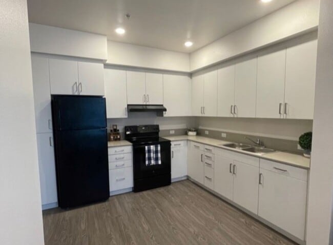 Photo - Metro East Senior Park 62+