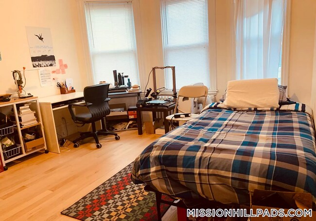 17 Sachem St Unit 3