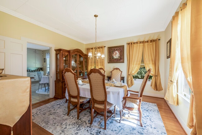 Photo - 228 Amelia St