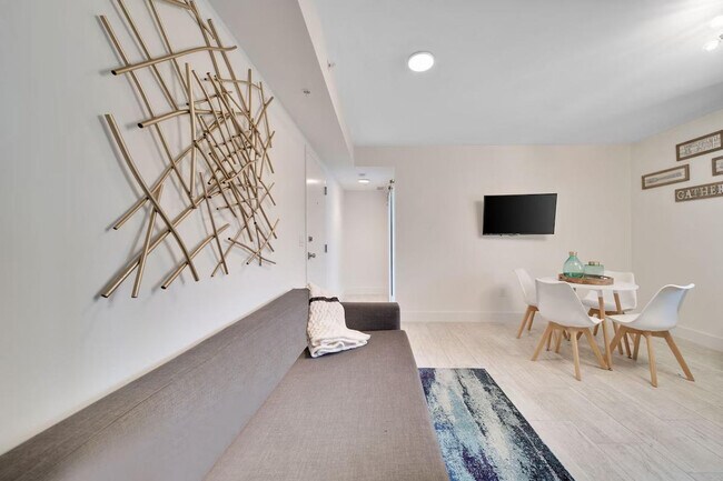 Photo - 1540 SW 22nd Ave Unit ID1388868P